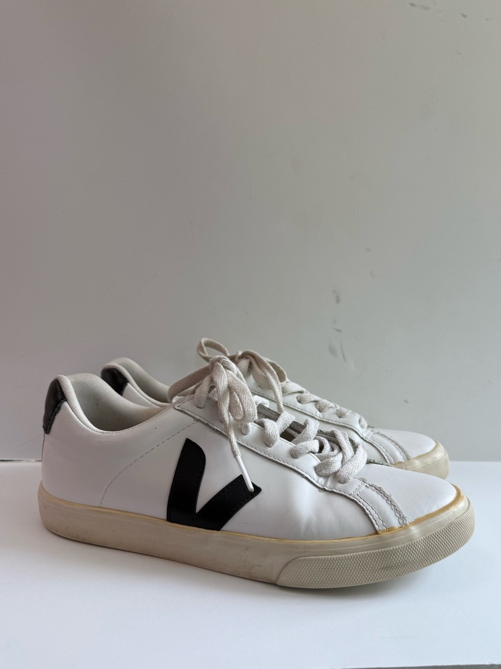 Veja Esplar Sneakers